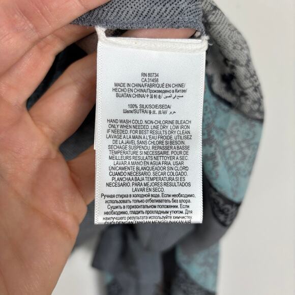 BCBGMaxAzria Kasia Silk Handkerchief Blouse XS flowy bell sleeves fairy ethereal - Picture 9 of 10